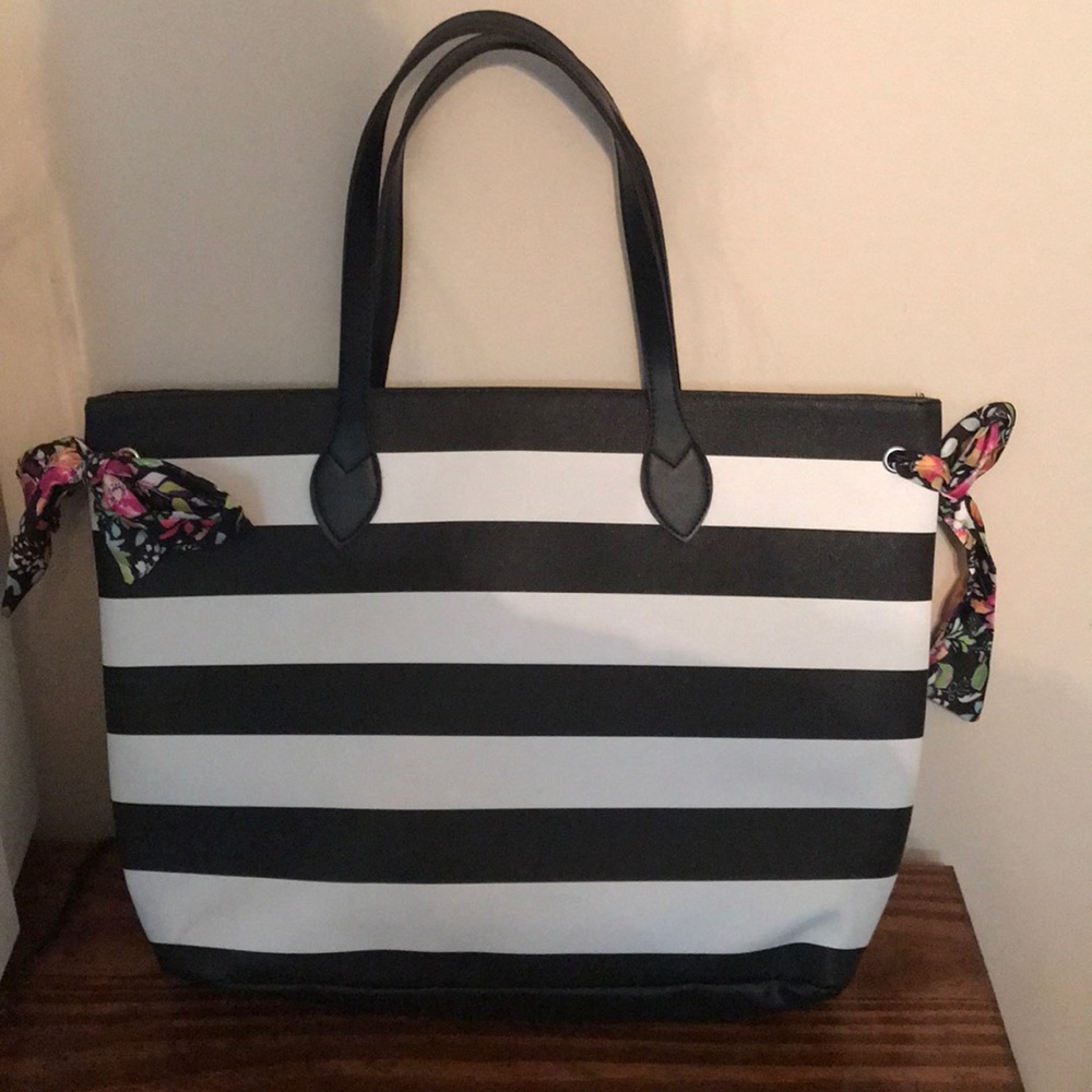 Striped Extra Large Bag